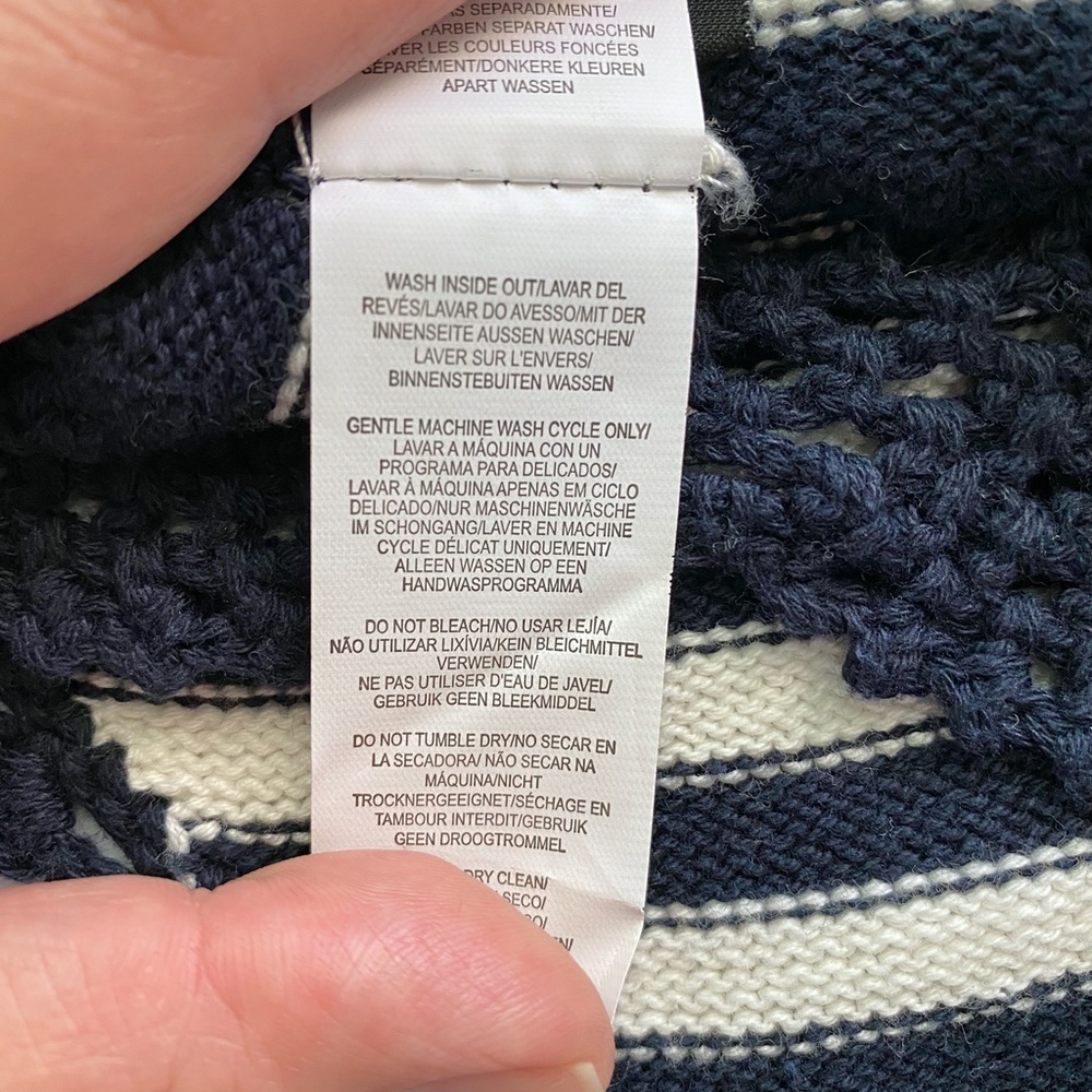 🍁 Atmosphere Stripe Halter Knit Top - Picture 5 of 5